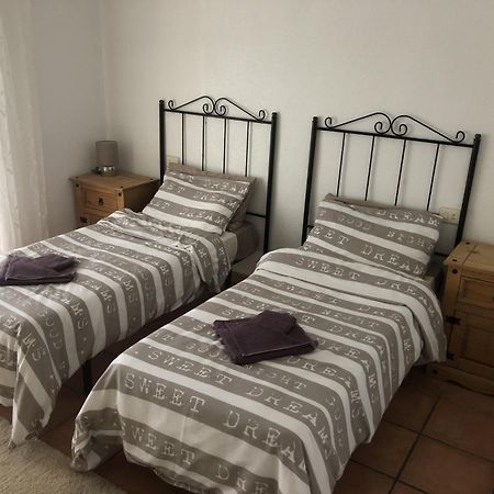 Puerto De Mazarron Large House With Roof Terrace & Sea Views-5 Guests Have 3 Bedrooms & 1 To 4 Guests Have 2 Bedrooms 외부 사진