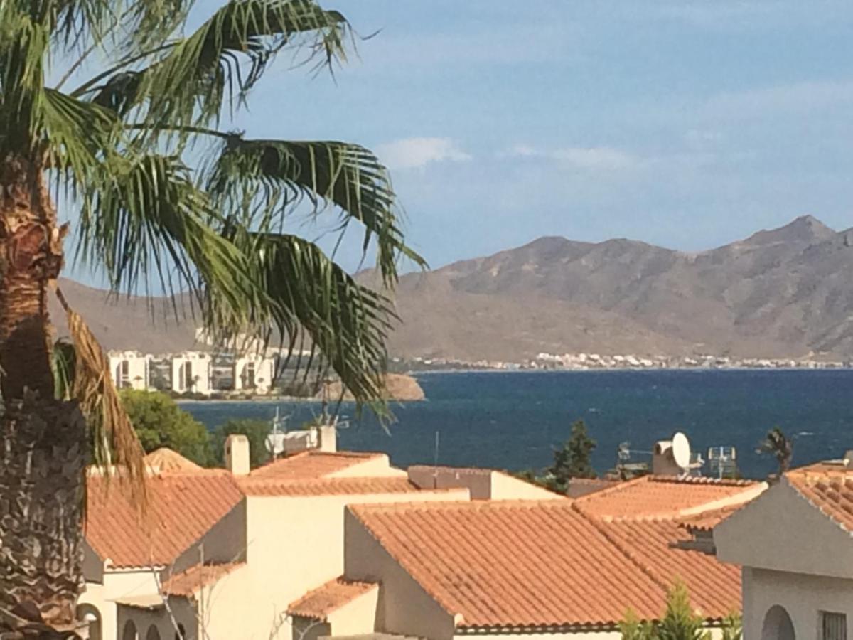 Puerto De Mazarron Large House With Roof Terrace & Sea Views-5 Guests Have 3 Bedrooms & 1 To 4 Guests Have 2 Bedrooms 외부 사진