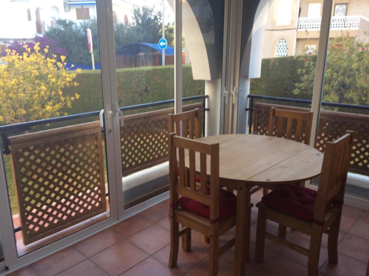 Puerto De Mazarron Large House With Roof Terrace & Sea Views-5 Guests Have 3 Bedrooms & 1 To 4 Guests Have 2 Bedrooms 외부 사진