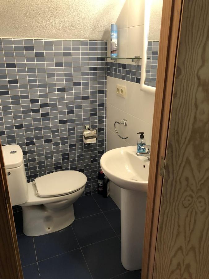 Puerto De Mazarron Large House With Roof Terrace & Sea Views-5 Guests Have 3 Bedrooms & 1 To 4 Guests Have 2 Bedrooms 외부 사진
