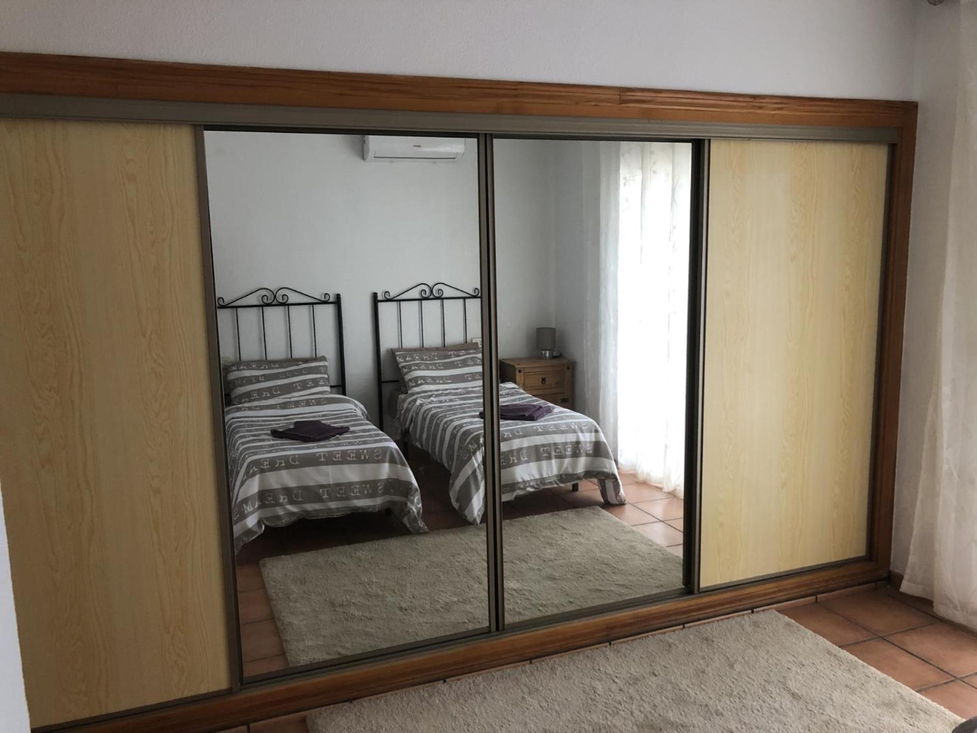 Puerto De Mazarron Large House With Roof Terrace & Sea Views-5 Guests Have 3 Bedrooms & 1 To 4 Guests Have 2 Bedrooms 외부 사진